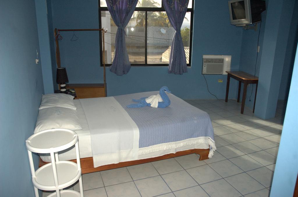 Hostal La Isla Del Descanso بْوُرتو فيلاميل المظهر الخارجي الصورة