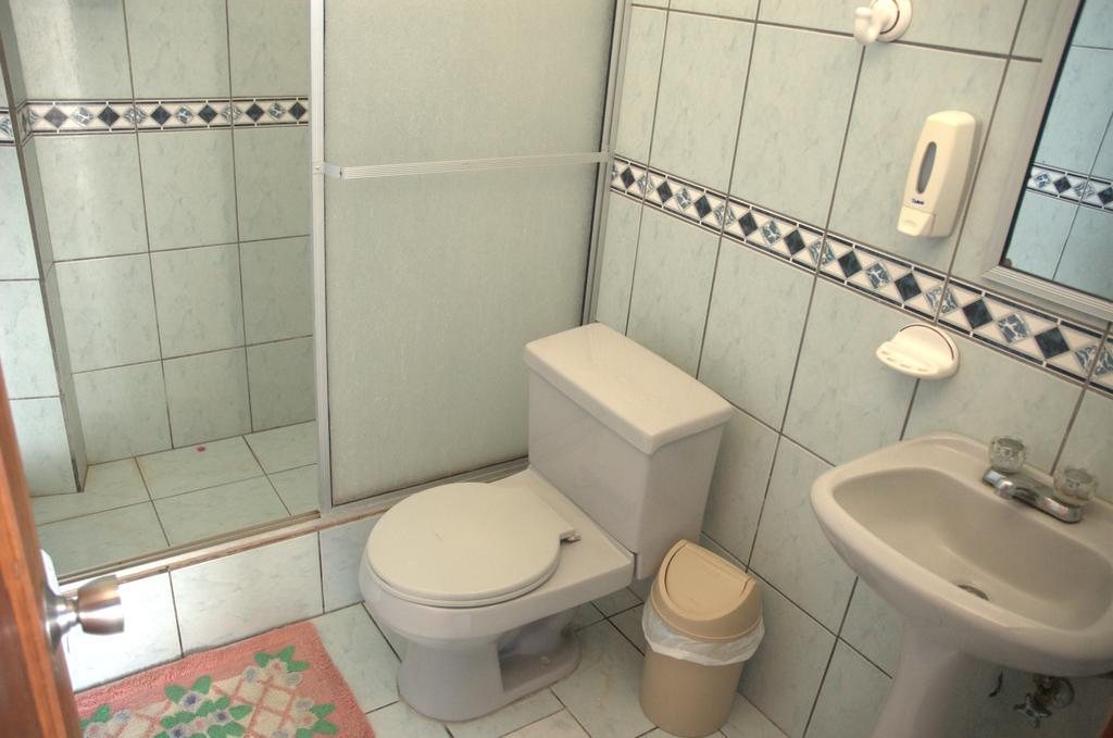 Hostal La Isla Del Descanso بْوُرتو فيلاميل المظهر الخارجي الصورة
