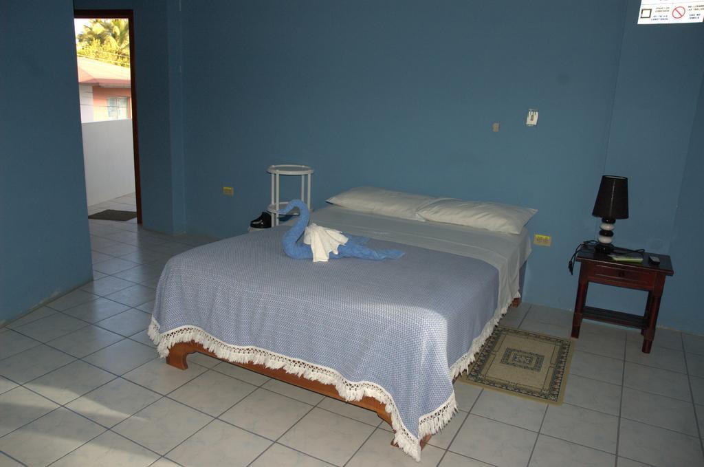 Hostal La Isla Del Descanso بْوُرتو فيلاميل المظهر الخارجي الصورة