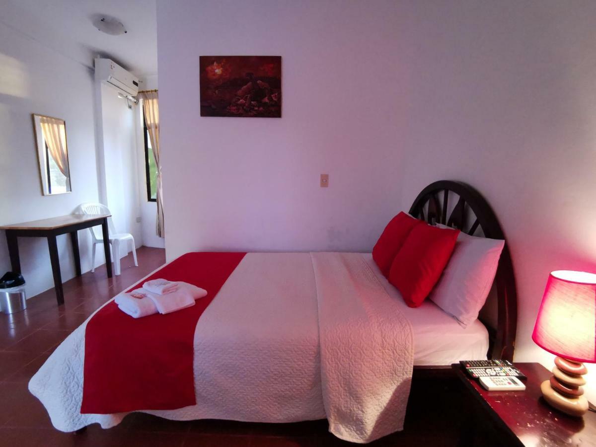 Hostal La Isla Del Descanso بْوُرتو فيلاميل المظهر الخارجي الصورة