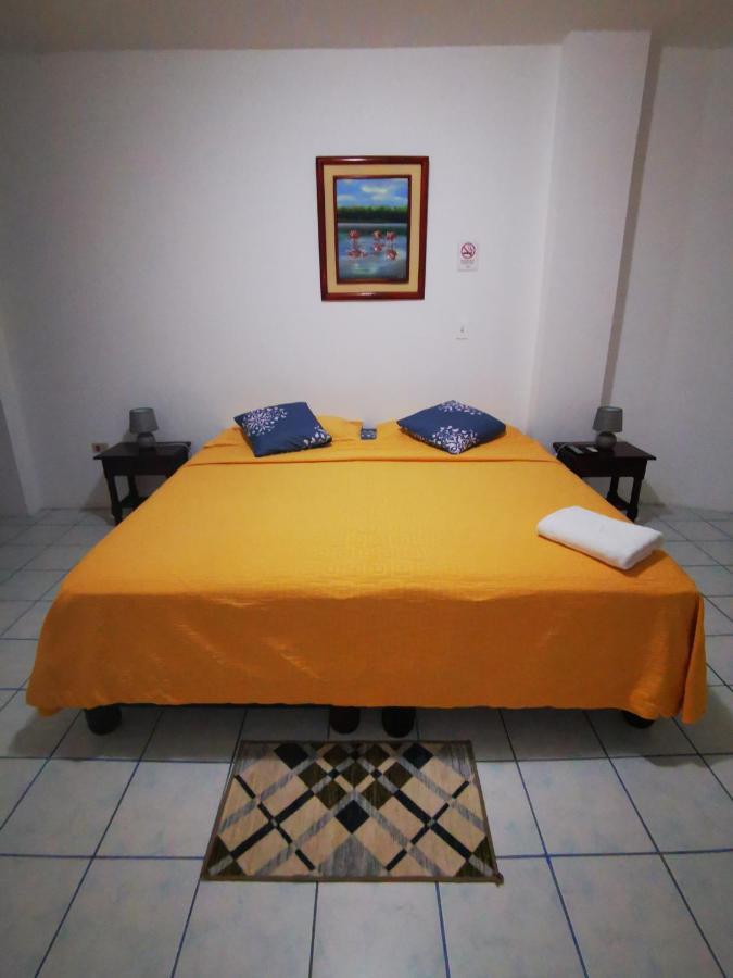 Hostal La Isla Del Descanso بْوُرتو فيلاميل المظهر الخارجي الصورة